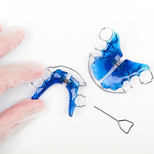 aparaty zdejmowane niebieskie