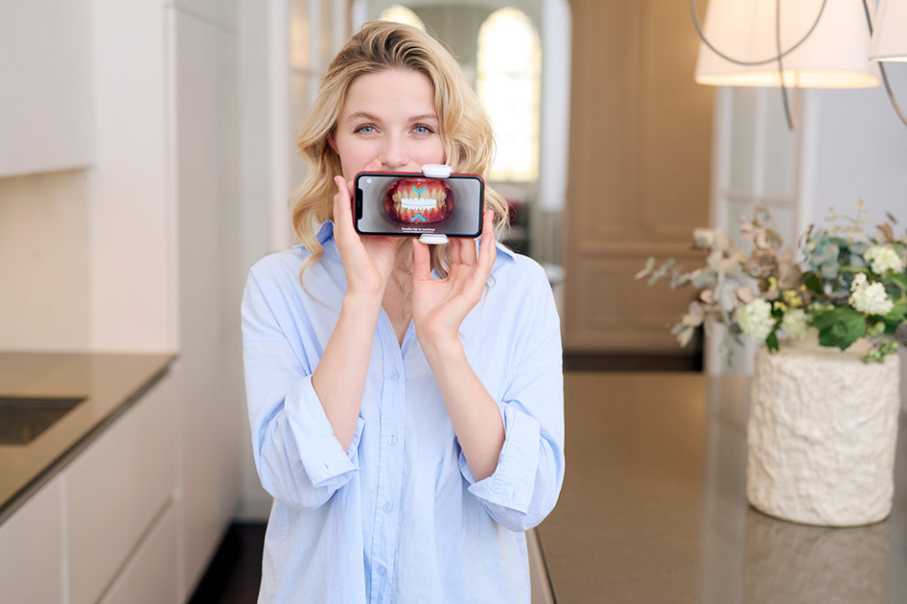 zdjęcie dental monitoring ortodoncja